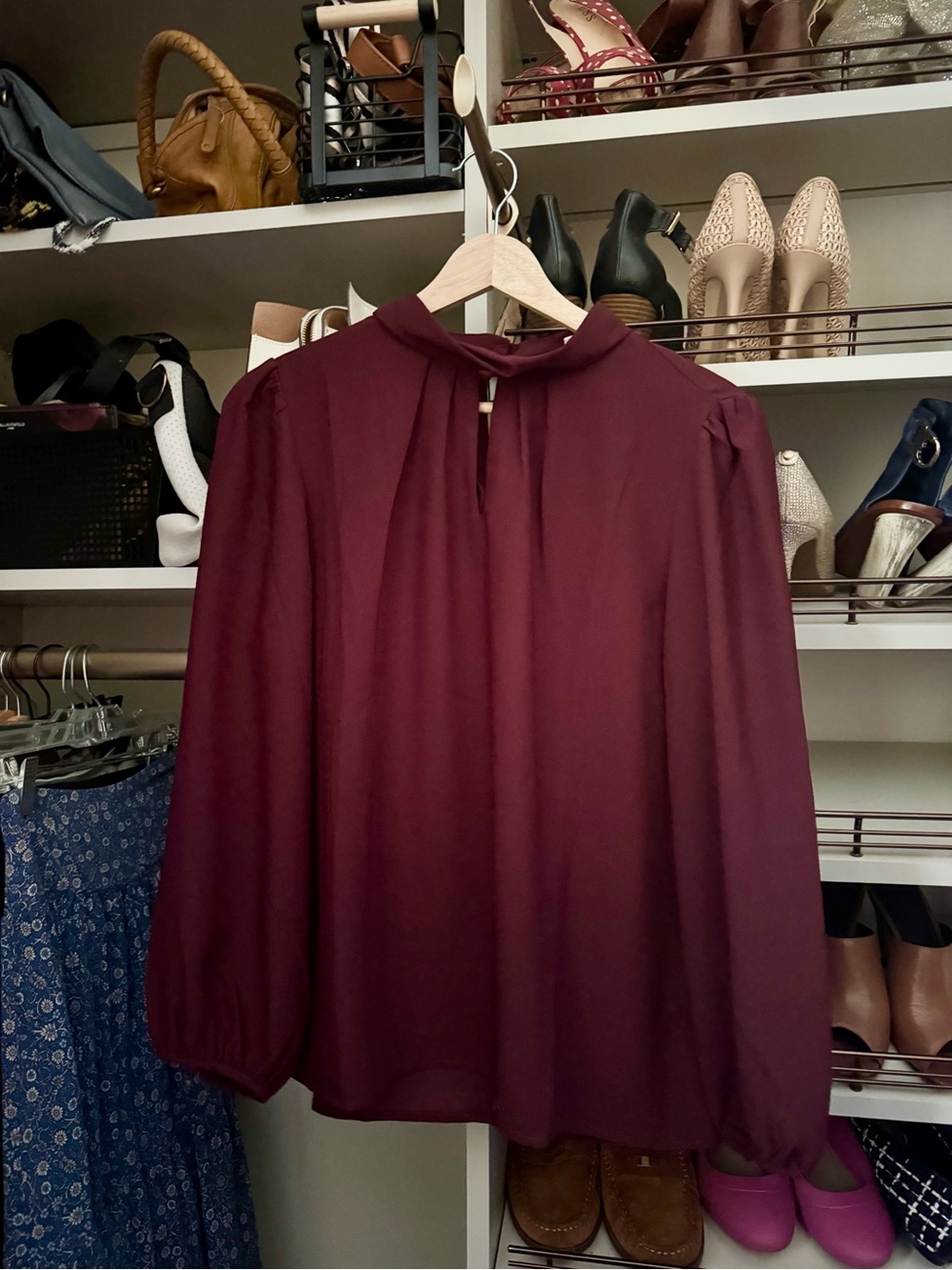 fun 2 fun Burgundy Keyhole Long-Sleeve Blouse